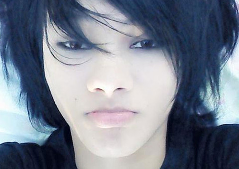 Adolescente transmite a própria morte pela internet após ser trocado pela namorada