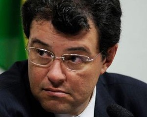 Maquiaram números para iludir senador