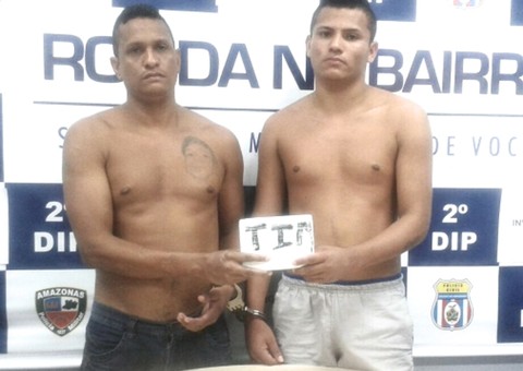 Dupla é presa por policiais do 2º DIP com um tablete de oxi
