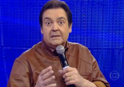 Faustão critica abertura da Copa e diz que sua produção faria melhor