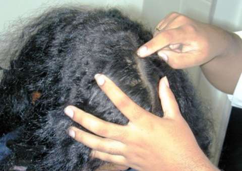 Escola deve indenizar adolescente constrangida por professora