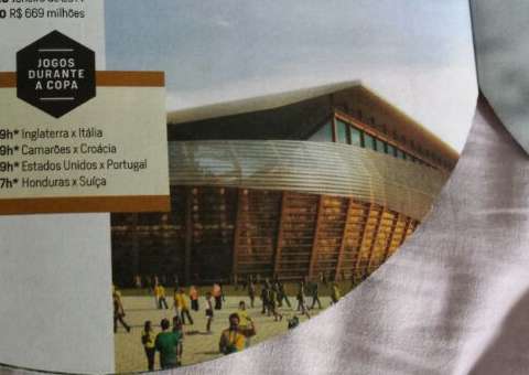 Playboy  traz  como encarte arca de Noé no lugar da Arena da Amazônia