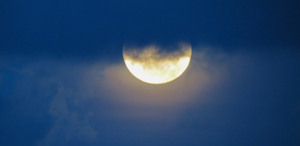 eclipse-lunar-penumbral-visto-de-itapema-sc-1486806980614_615x300.jpg