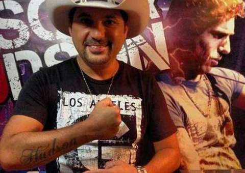 Hudson confirma internação para tratamento de dependência em drogas