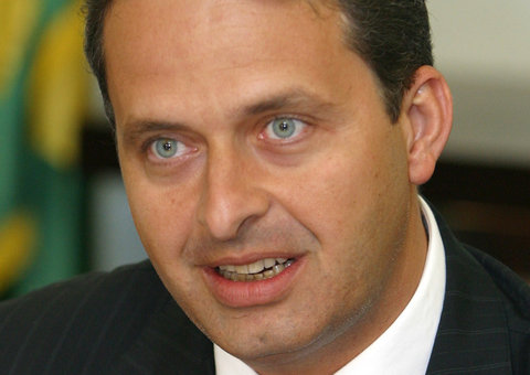  Jornalista americano diz que CIA arquitetou morte de Eduardo Campos