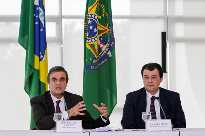 Ministro de Minas e Energia diz que governo está no seu limite