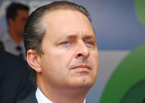 Eduardo Campos minimiza divergências com Marina
