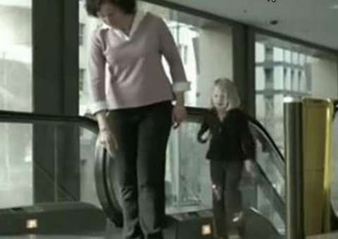 Vídeo leva as pessoas refletirem como educam os filhos