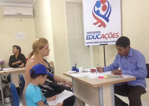 Educações abre seleção para mil bolsas de educação básica