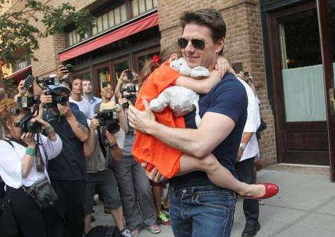  Tom Cruise e editora fecham acordo para evitar julgamento