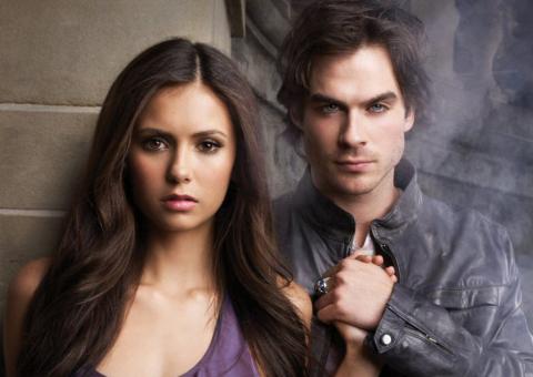 Protagonistas de Vampire Diaries terminam namoro