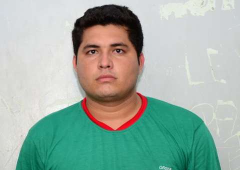 Empresário detido por porte ilegal de armas