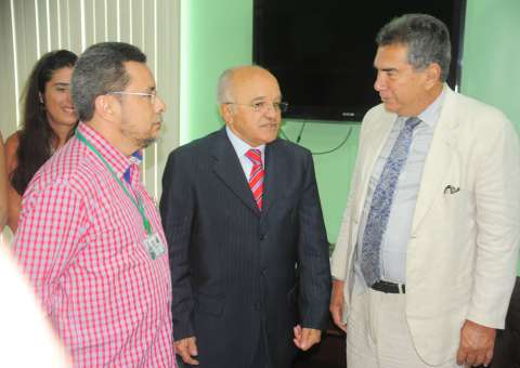 UEA e UFRJ assinam convênio para abertura de novos programas de pós-graduação