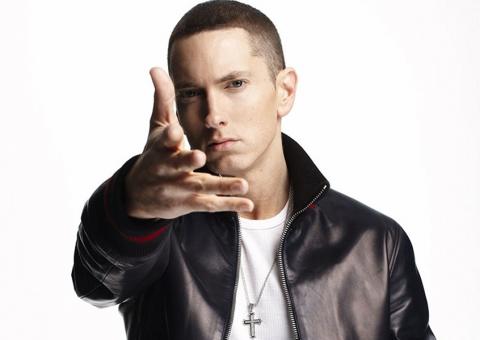 Eminem está de música nova, ouça "Berzerk"