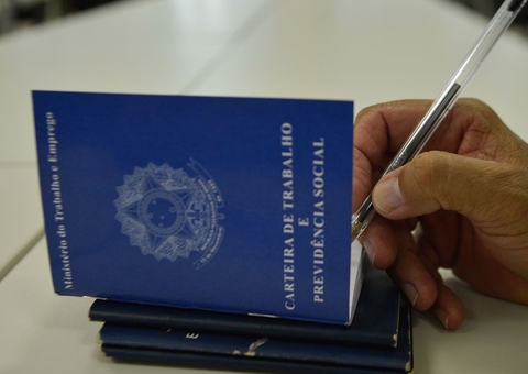 Empresa oferece vagas de emprego com benefícios em Manaus