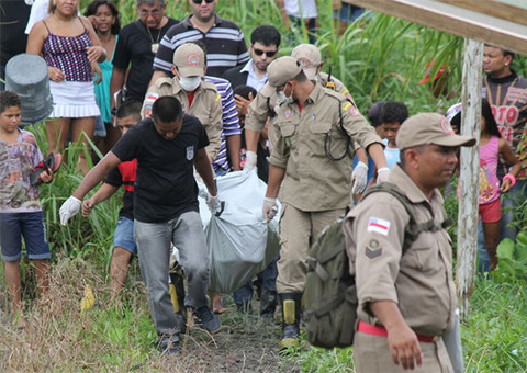 Corpo é achado em igarapé no Valparaíso