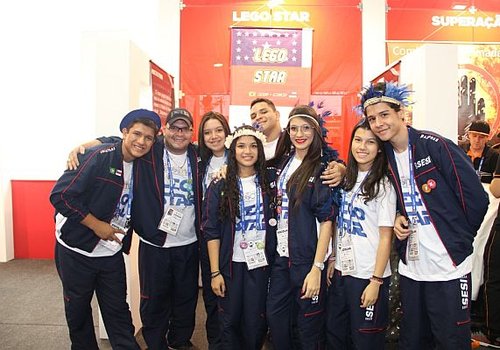 Alunos do Sesi AM participam do Festival de Robótica