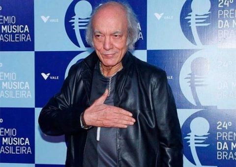 Após morte do filho, Erasmo Carlos retoma  rotina de shows