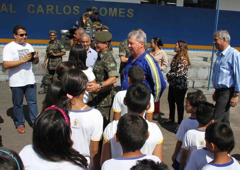 Prefeito participa de lançamento do projeto 