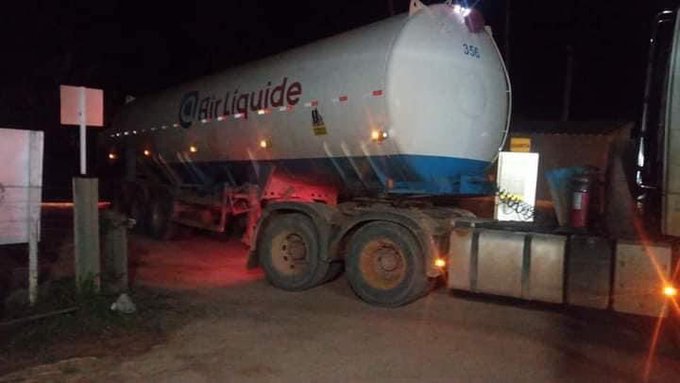 Comboio de oxigênio enviado de Rondônia deve chegar a Manaus hoje