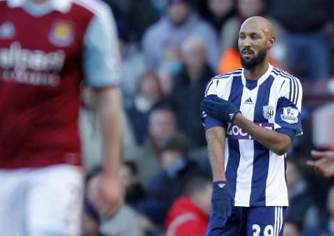 Federação Inglesa acusa Anelka por gesto controverso