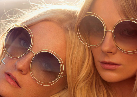 Carol Trentini estrela nova campanha da Chloé. Veja fotos