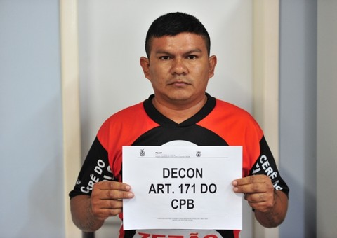 Caminhoneiro que fraudava venda de tijolos é preso por estelionato