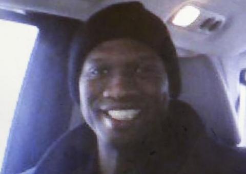 Identificado atirador suspeito de matar ao menos 13 pessoas em Washington