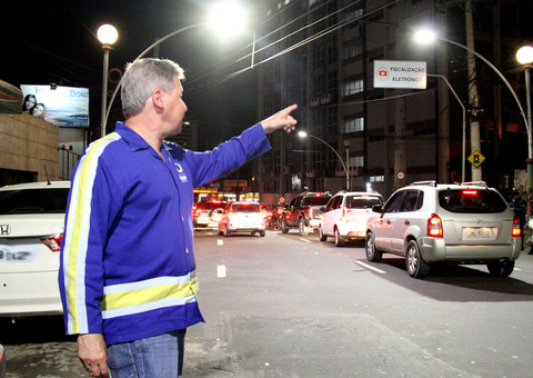 Zona Leste ganha nova iluminação com lâmpadas de led