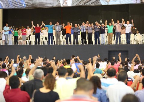 Evangélicos da Assembleia de Deus declaram apoio à candidatura de José Melo e Omar Aziz