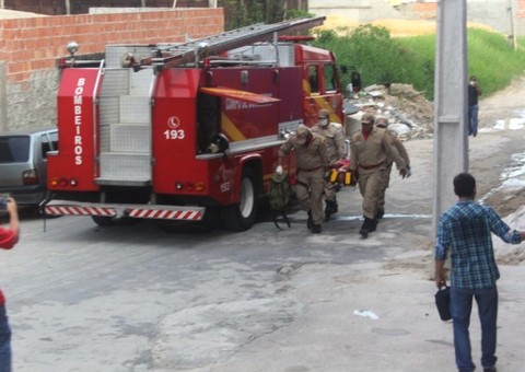 Explosão em gerador espalha gás na zona Leste