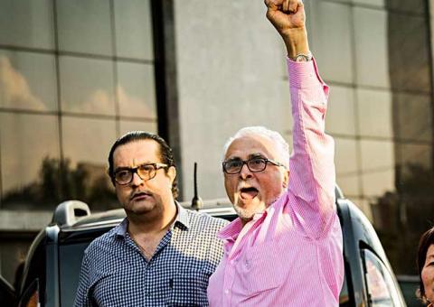 Genoino recebe alta de hospital em Brasília