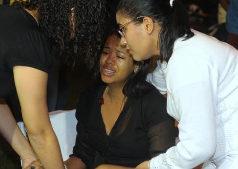  Fãs, amigos e familiares se despedem de Champignon em Santos
