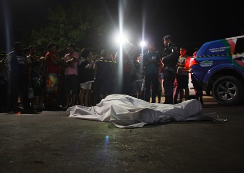 No Jorge Teixeira, Homem é executado a tiros por motoqueiros