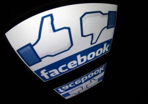 Governo  pediu informações de usuários do Facebook