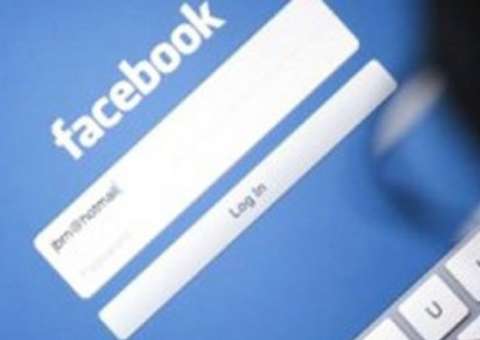 Namoro pelo facebook termina em assassinato na Índia