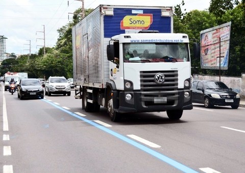  Faixa azul da Avenida Mário Ypiranga começa a ser fiscalizada