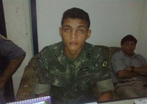 Falso tenente que fazia policiais baterem continência é preso no Amazonas