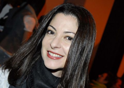 Ana Paula Padrão finalmente assina contrato com a Band