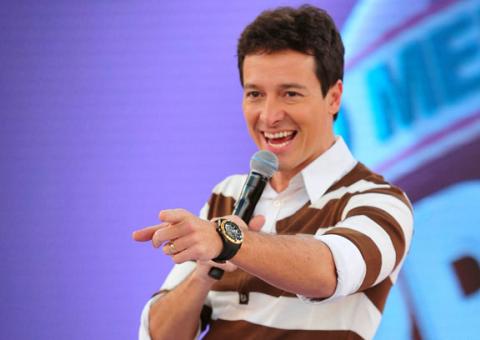 "Dança Gatinho" deve voltar à grade da Record como programa independente 