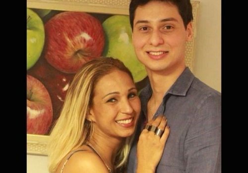 Valesca Popozuda assume namoro com empresário