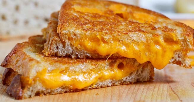 Fãs de misto quente fazem mais sexo e são pessoas melhores, diz pesquisa