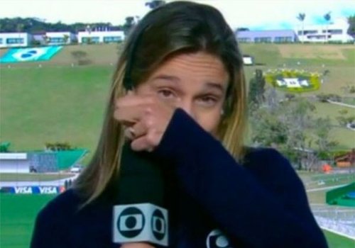 Após choro, Fernanda Gentil rebate críticas na internet 