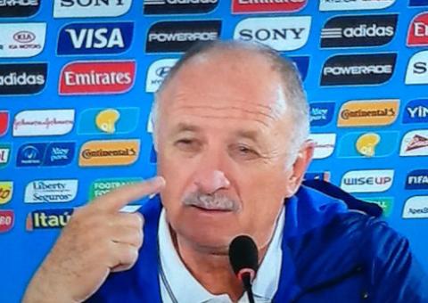 Felipão detona 'Fantástico': "Uma grande palhaçada"