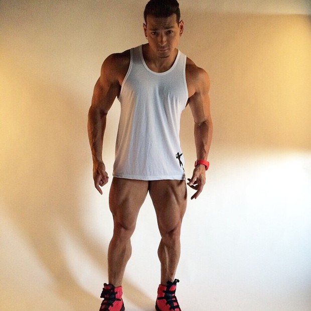 Noivo de Juju Salimeni posta foto sem cueca e leva seguidoras ao delírio