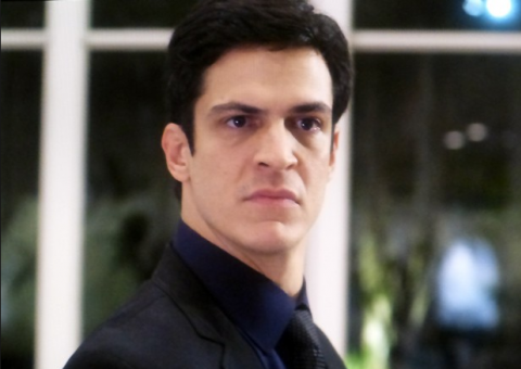 Félix dirá aos pais que Paloma precisa se internada em clínica psiquiátra