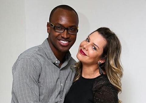 É hoje! Fernanda Souza e Thiaguinho sobem ao altar 