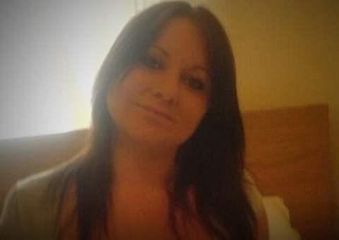 Mãe faz festa de pijama para o filho e acaba tendo relações sexuais com amiguinho de 15