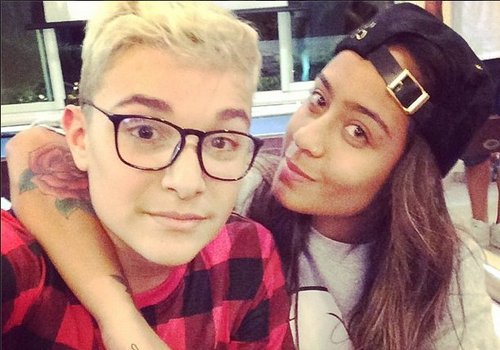 Irmã de Neymar, Rafaella Santos está namorando MC Gui