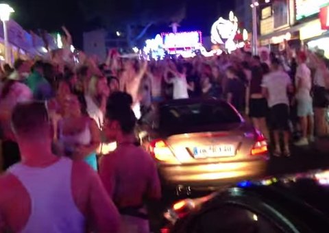 Concurso de boquete faz sucesso na Espanha